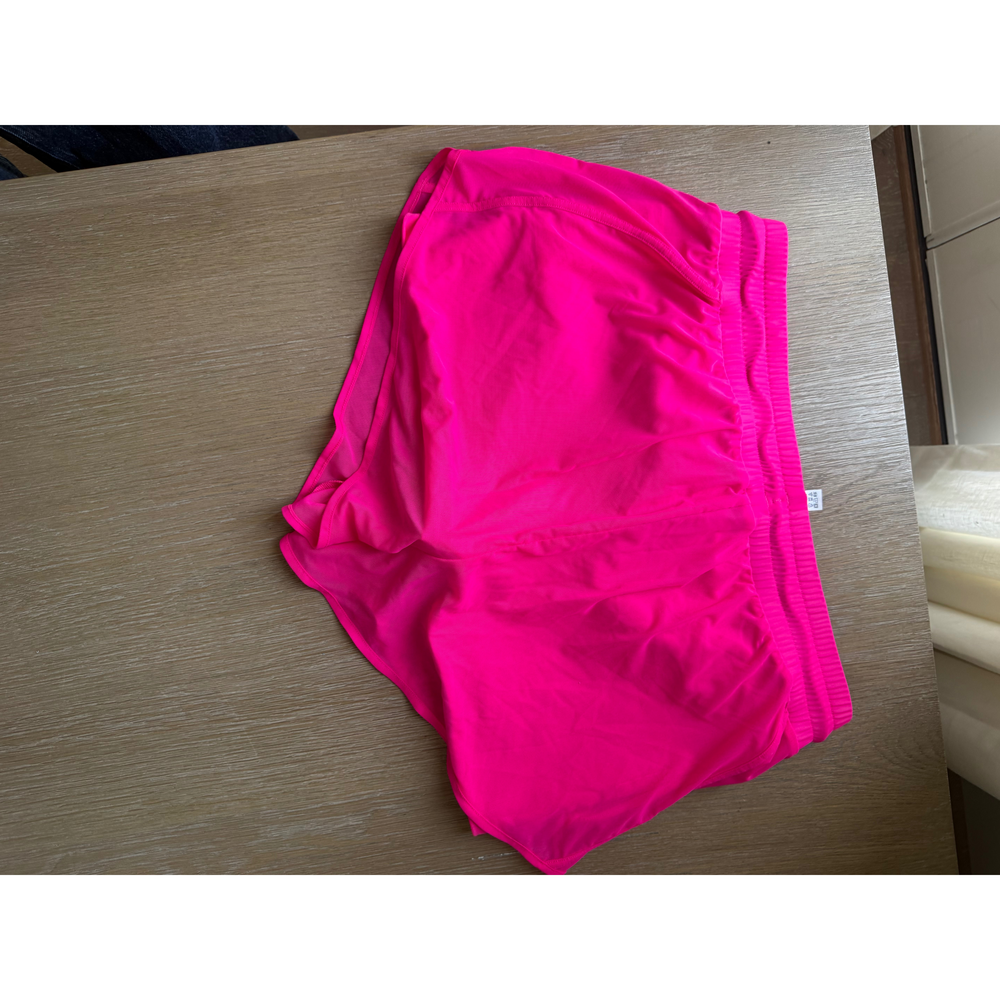 Alo Yoga Pink Athletic Shorts - Picture 4 of 5